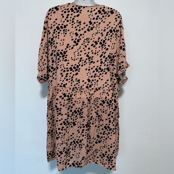 ASOS Design Button Through Tie Side Oversized Smock Mini Dress in Animal Print - Picture 7 of 8